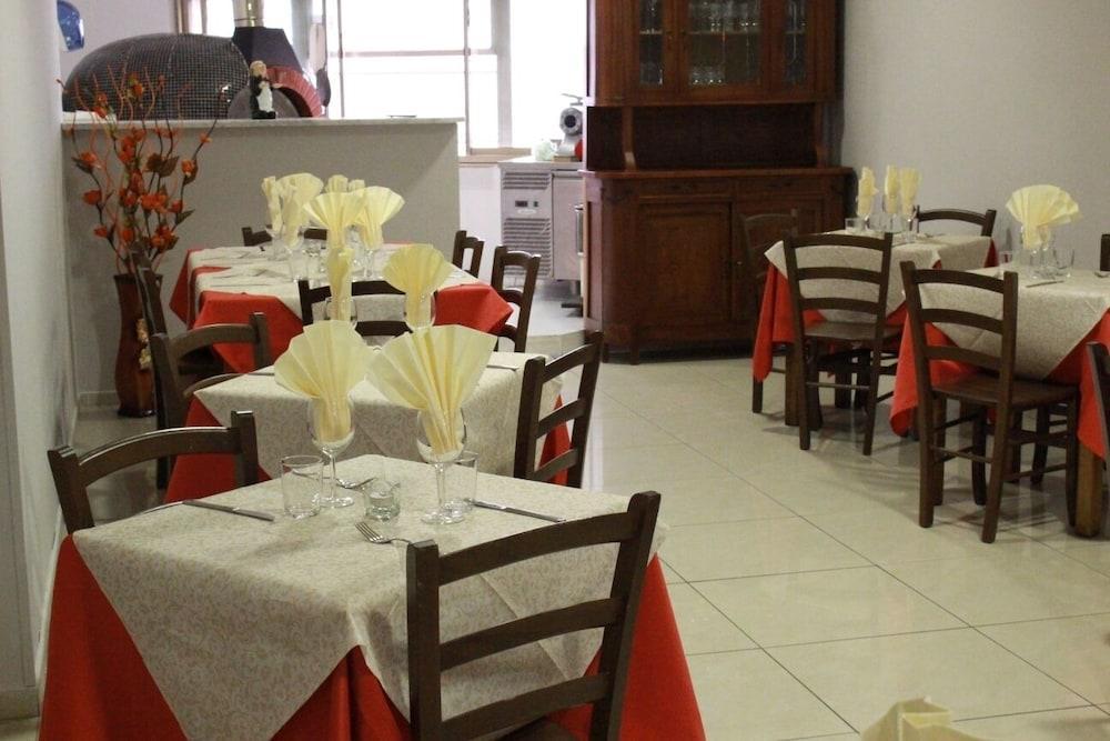 Hotel Nettuno Монтекатини Терме Екстериор снимка