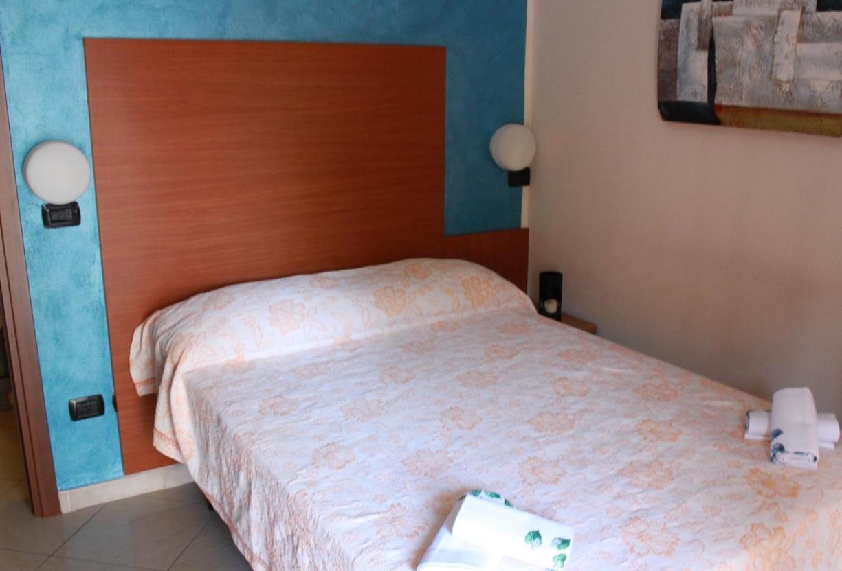 Hotel Nettuno Монтекатини Терме Екстериор снимка