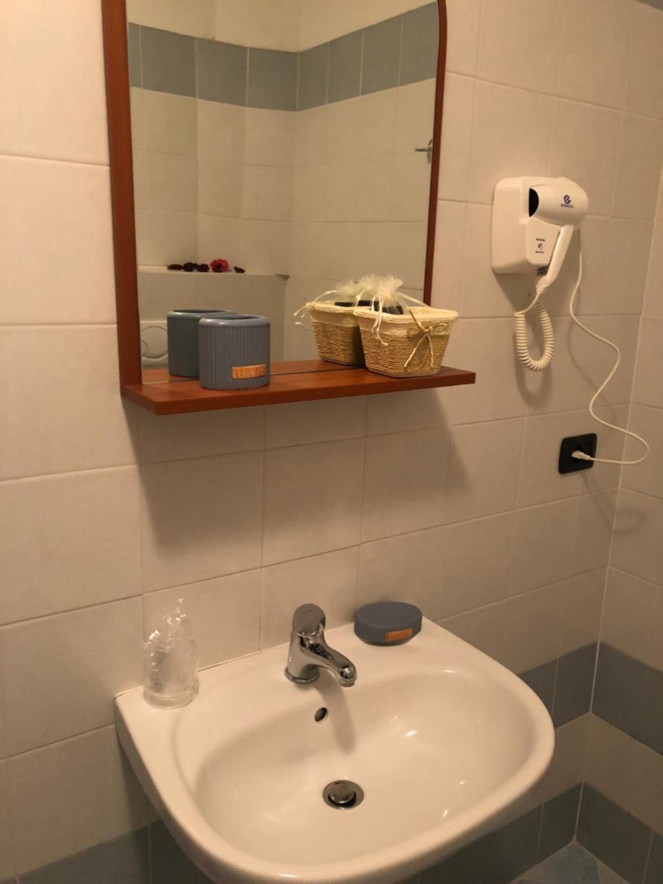 Hotel Nettuno Монтекатини Терме Екстериор снимка