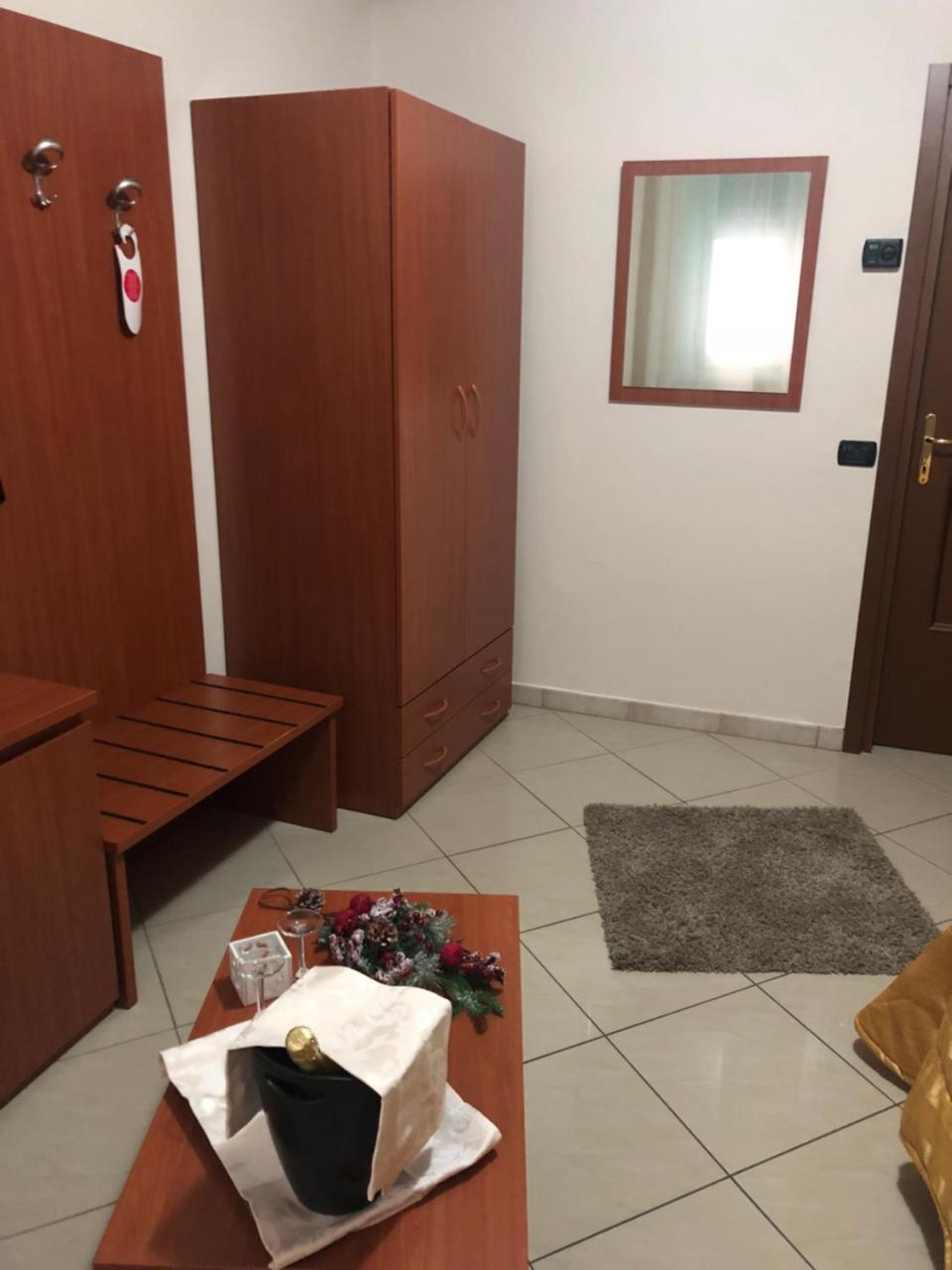Hotel Nettuno Монтекатини Терме Екстериор снимка